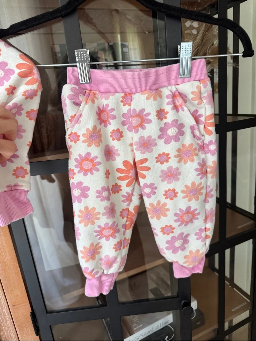 Poppy Kids daisy set sweatshirt joggers sweatpants pullover groovy toddler girl
